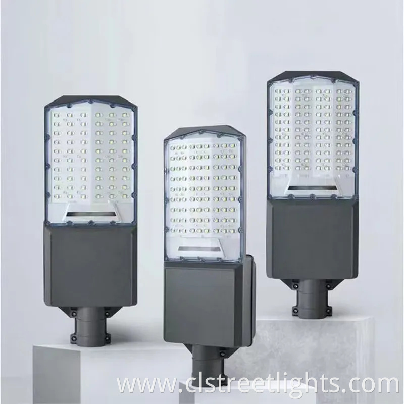 Outdoor Waterproof IP67 400W 600W 800W Split Type Solar Street Light